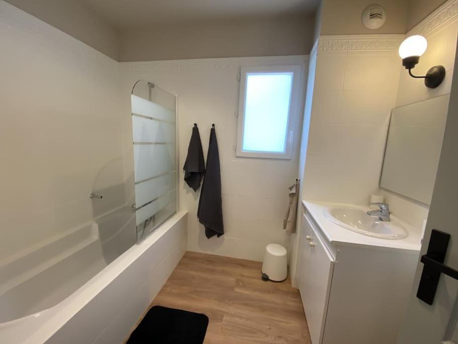 Magnifique Appart Renove Evian Duplex Vue Lac 8 Pers Luaran gambar
