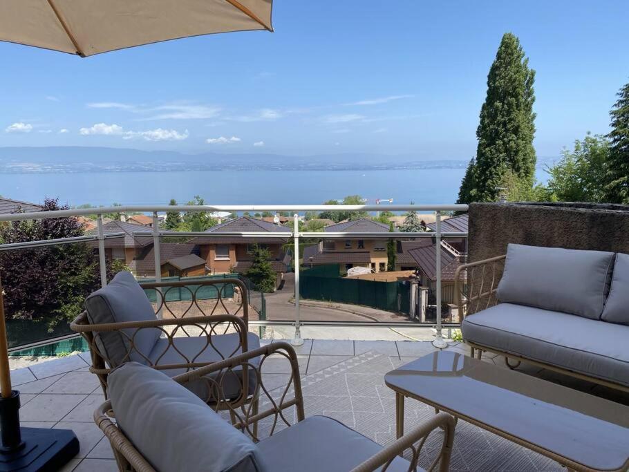Magnifique Appart Renove Evian Duplex Vue Lac 8 Pers Luaran gambar